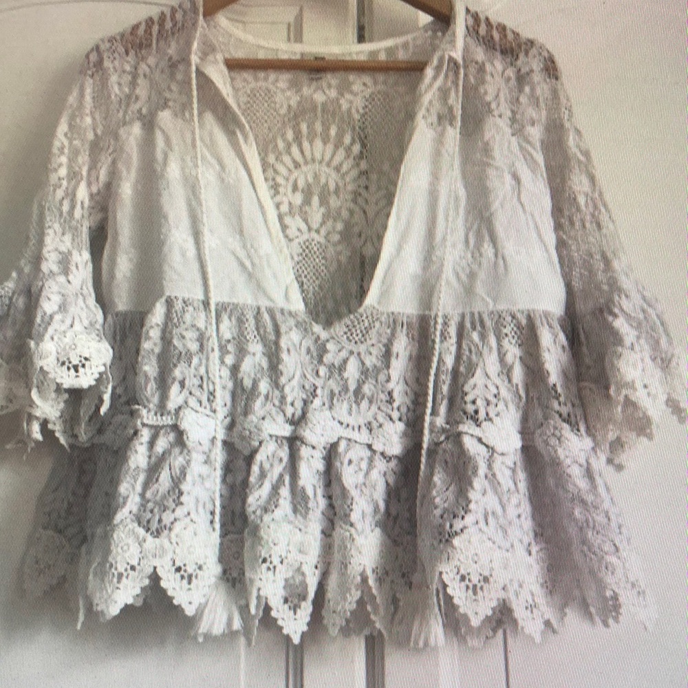 Elegant White Lace Women Top